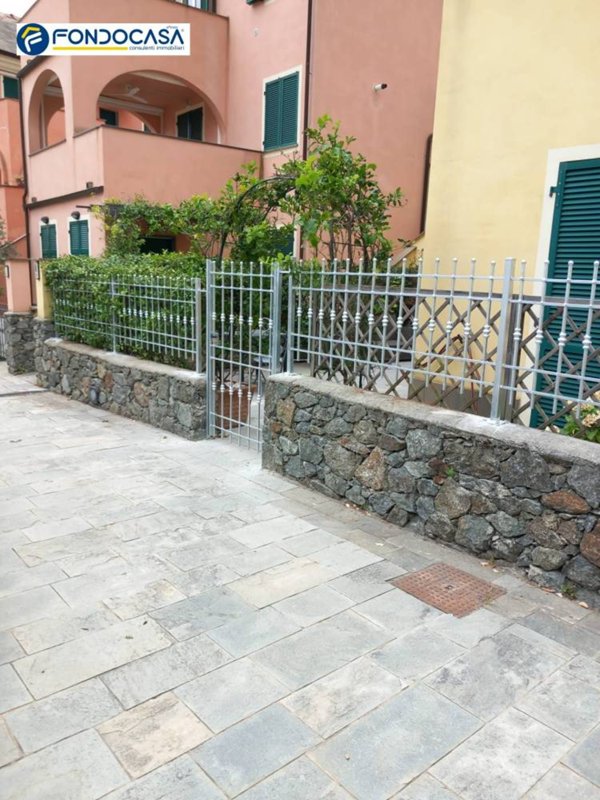 appartamento in vendita ad Albisola Superiore