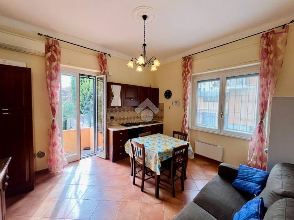 appartamento in vendita ad Albisola Superiore