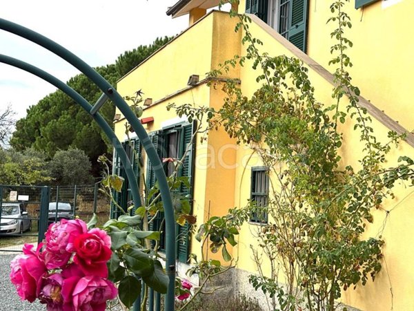 casa indipendente in vendita ad Albisola Superiore