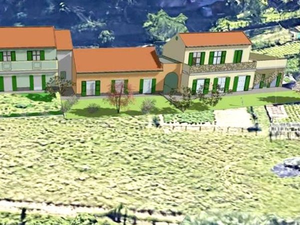 casa indipendente in vendita ad Albisola Superiore