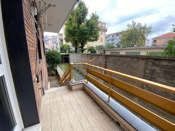 appartamento in vendita ad Albisola Superiore