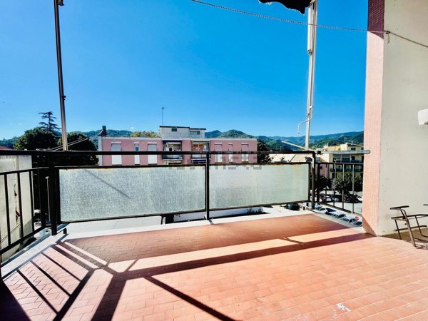 appartamento in vendita ad Albisola Superiore