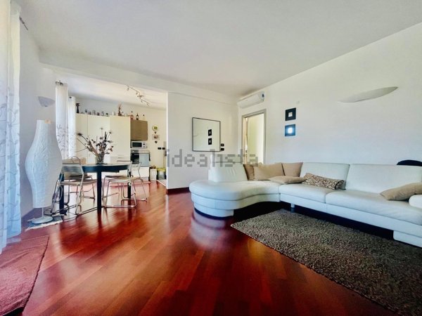 appartamento in vendita ad Albisola Superiore