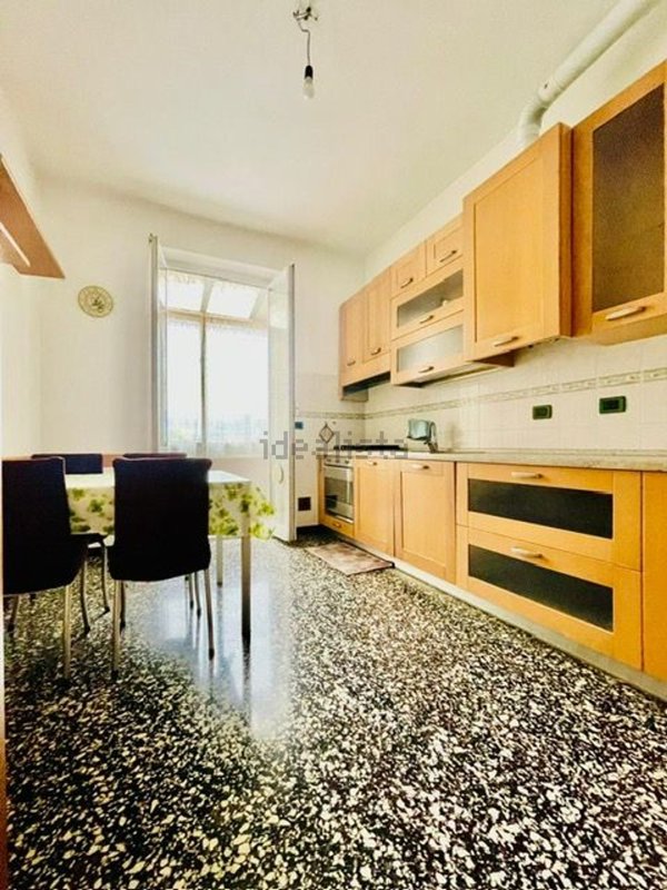 appartamento in vendita ad Albisola Superiore