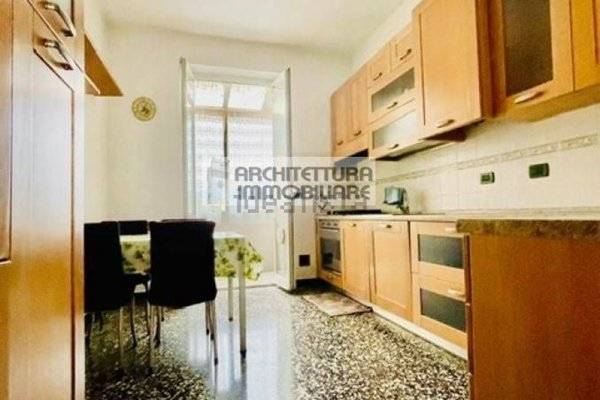 appartamento in vendita ad Albisola Superiore