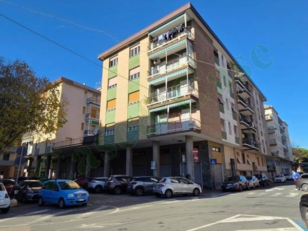 appartamento in vendita ad Albisola Superiore