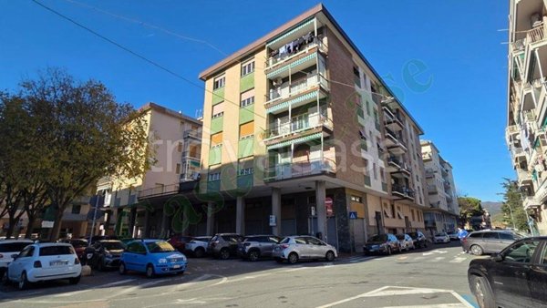 appartamento in vendita ad Albisola Superiore