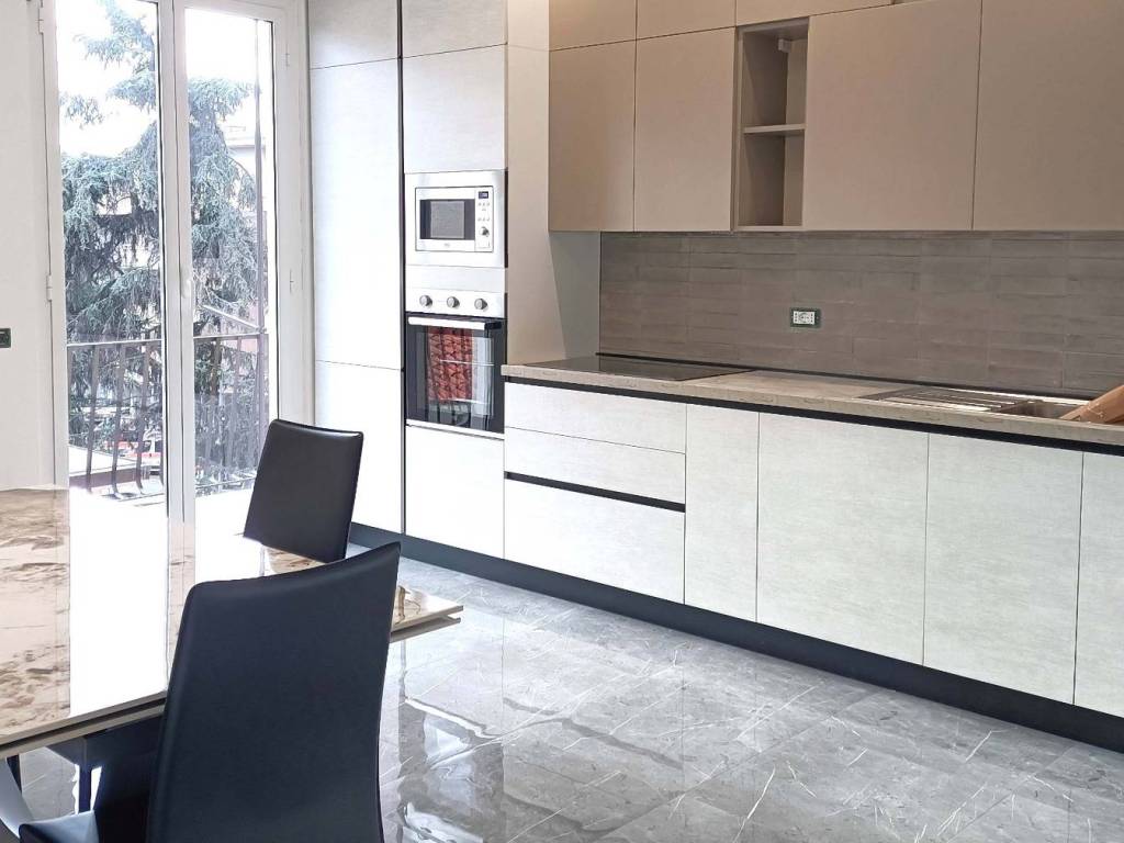 appartamento in vendita ad Albisola Superiore