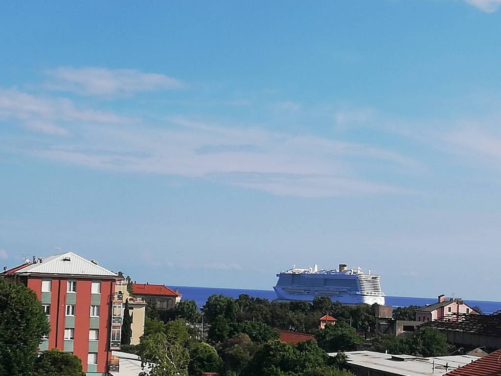 appartamento in vendita ad Albisola Superiore