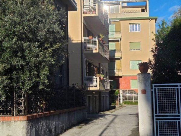 appartamento in vendita ad Albisola Superiore