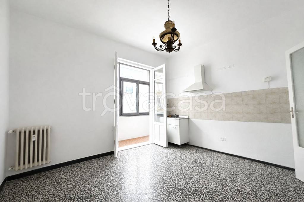 appartamento in vendita ad Albisola Superiore