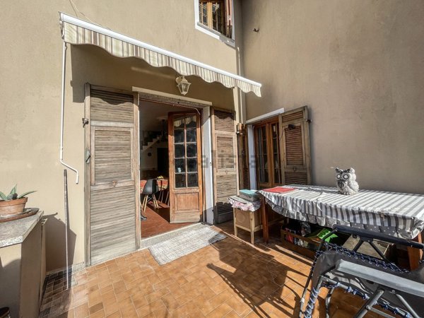 casa indipendente in vendita ad Albisola Superiore