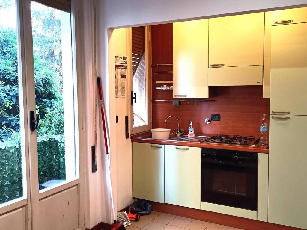 appartamento in vendita ad Albisola Superiore