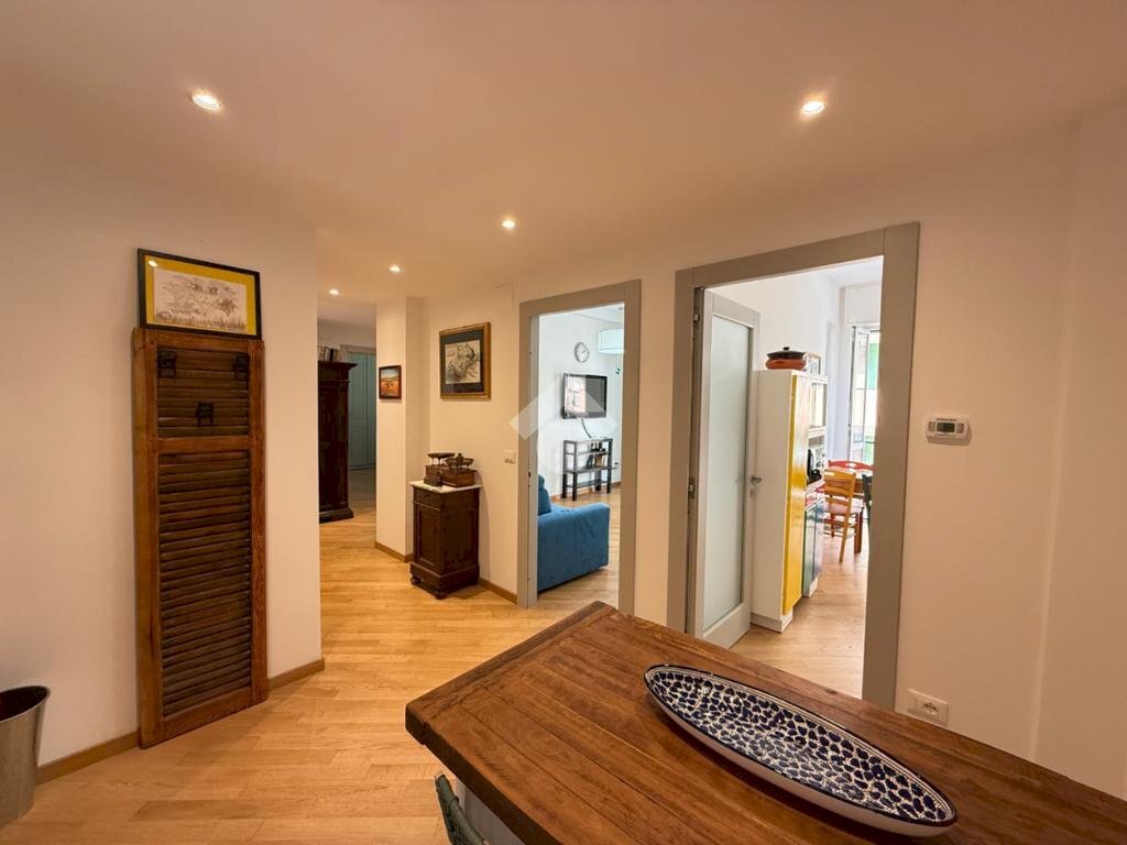 appartamento in vendita ad Albisola Superiore