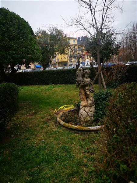 appartamento in vendita ad Albisola Superiore