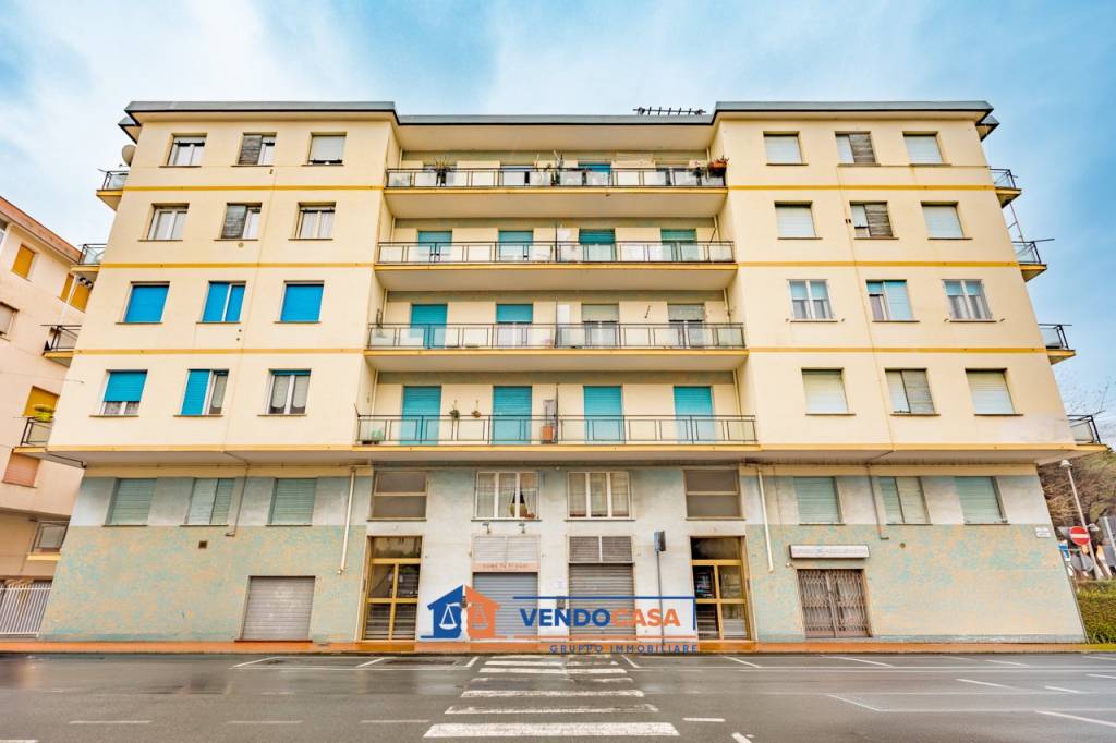 appartamento in vendita ad Albisola Superiore