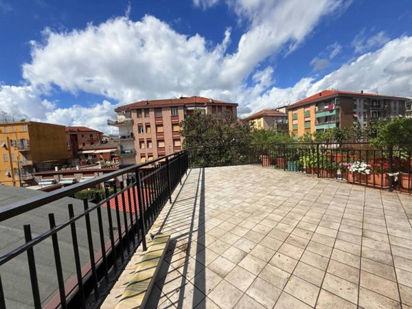 appartamento in vendita ad Albisola Superiore