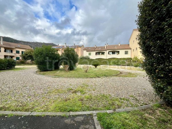 appartamento in vendita ad Albisola Superiore