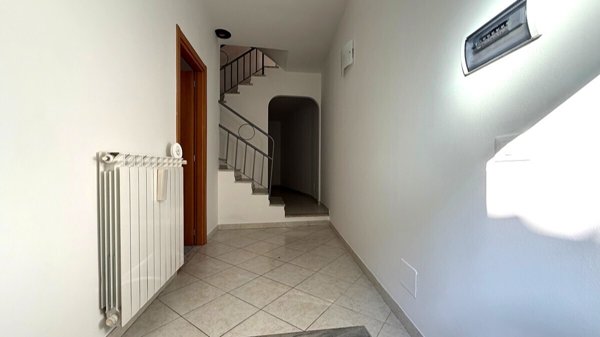 casa indipendente in vendita ad Albisola Superiore in zona Ellera