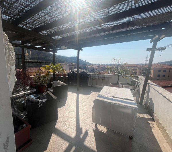 casa semindipendente in vendita ad Albisola Superiore