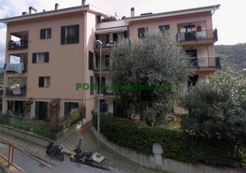 appartamento in vendita ad Albisola Superiore
