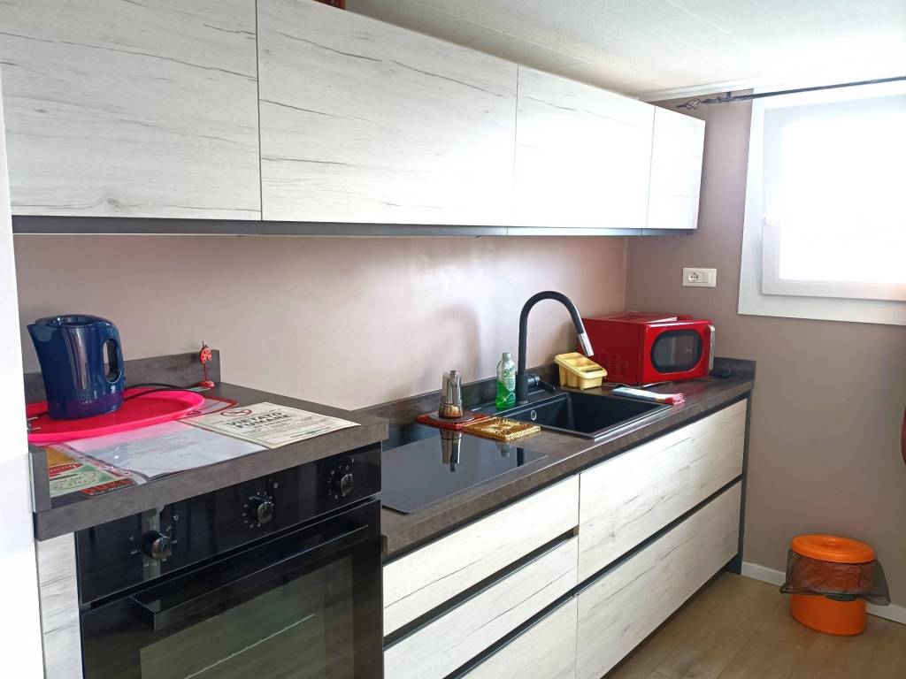 appartamento in vendita ad Albisola Superiore