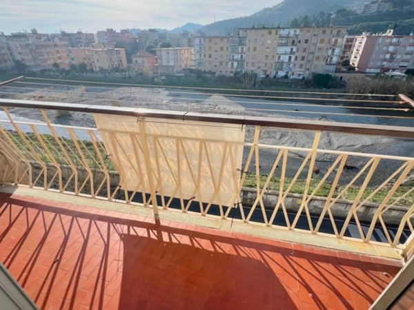appartamento in vendita ad Albisola Superiore