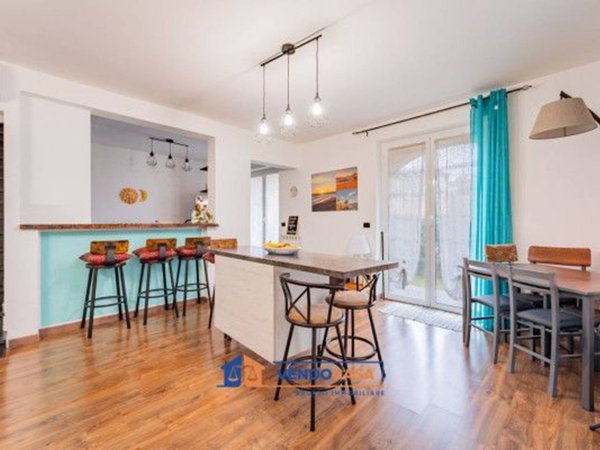 casa indipendente in vendita ad Albisola Superiore