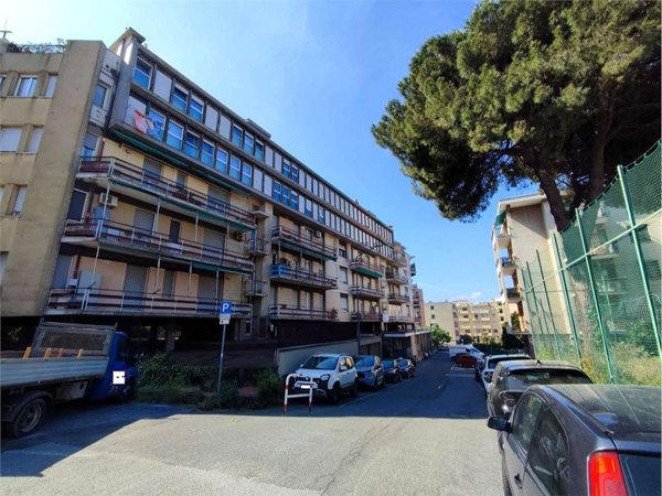 appartamento in vendita ad Albisola Superiore