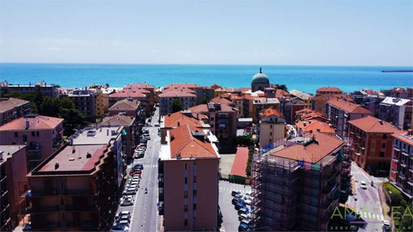 appartamento in vendita ad Albisola Superiore
