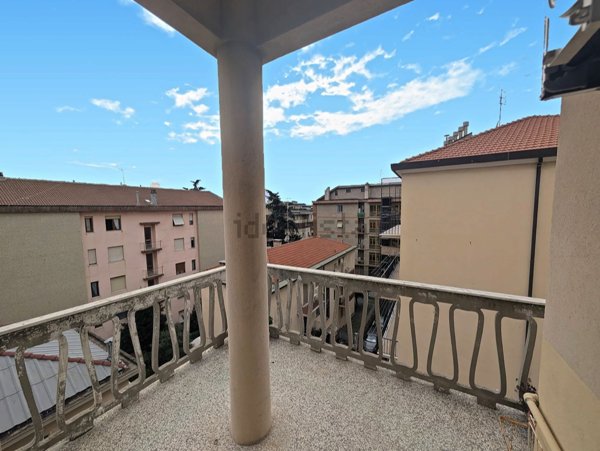 appartamento in vendita ad Albisola Superiore