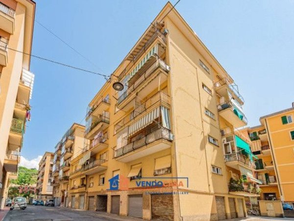 appartamento in vendita ad Albisola Superiore
