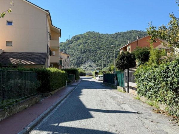 terreno edificabile in vendita ad Albisola Superiore