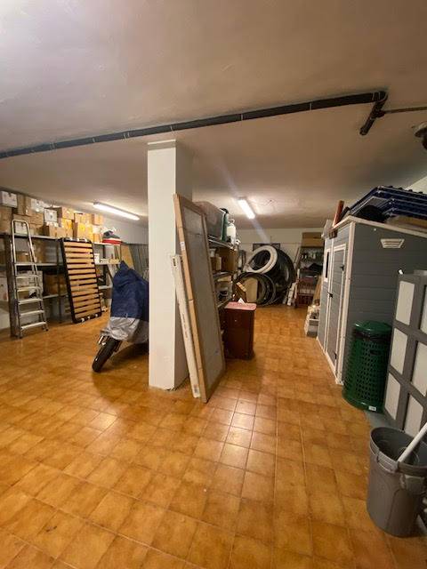 box auto in vendita ad Albisola Superiore