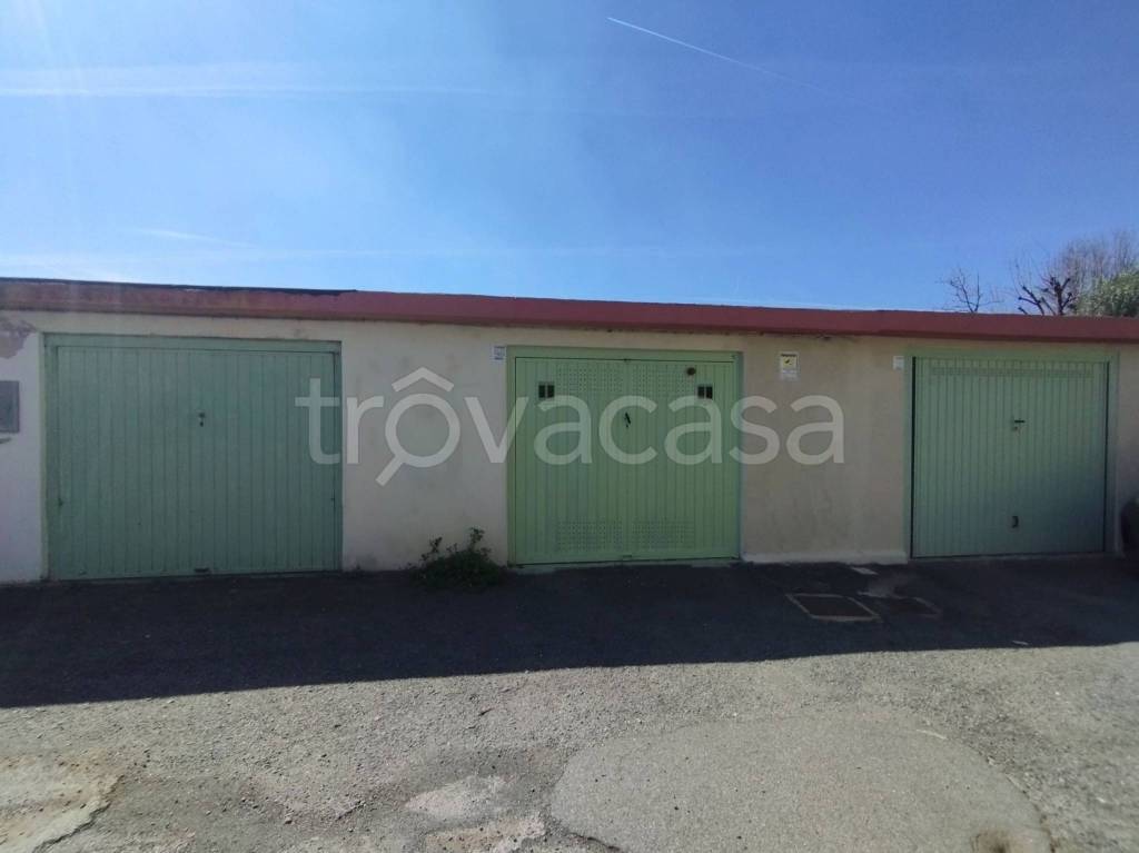 box auto in vendita ad Albisola Superiore