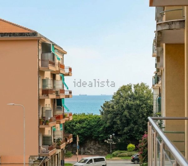 appartamento in vendita ad Albisola Superiore