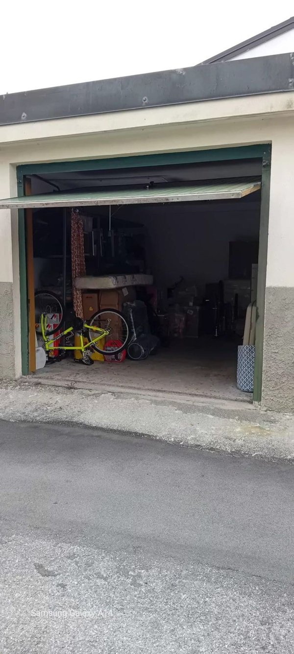box auto in vendita ad Albisola Superiore