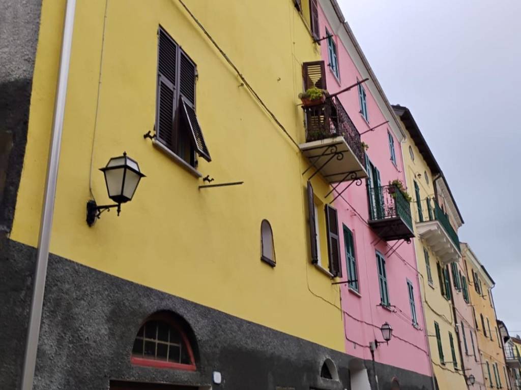 appartamento in vendita ad Altare