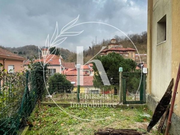 appartamento in vendita ad Altare