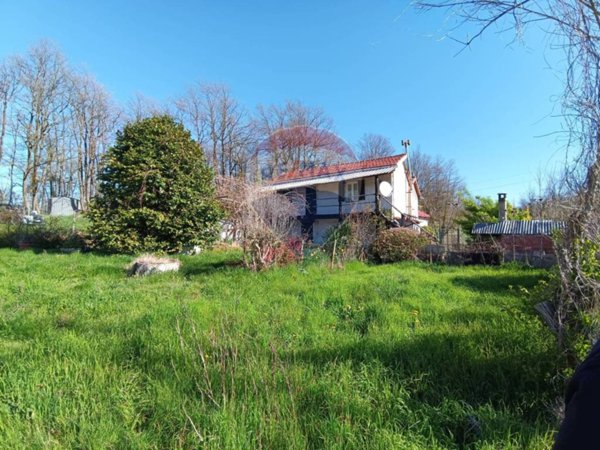 casa indipendente in vendita ad Altare