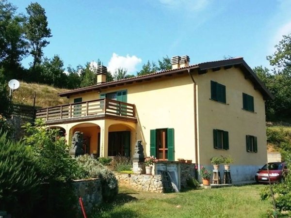 casa indipendente in vendita ad Altare