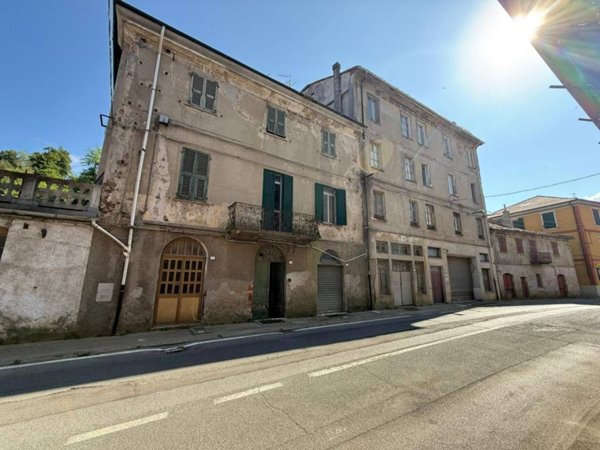 appartamento in vendita ad Altare