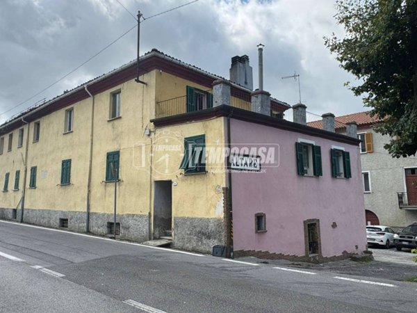 appartamento in vendita ad Altare