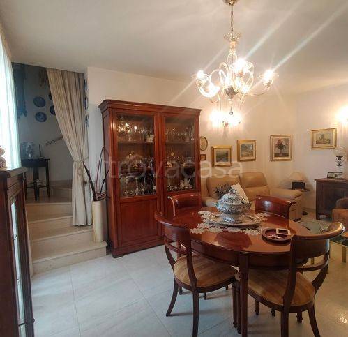 casa indipendente in vendita ad Altare