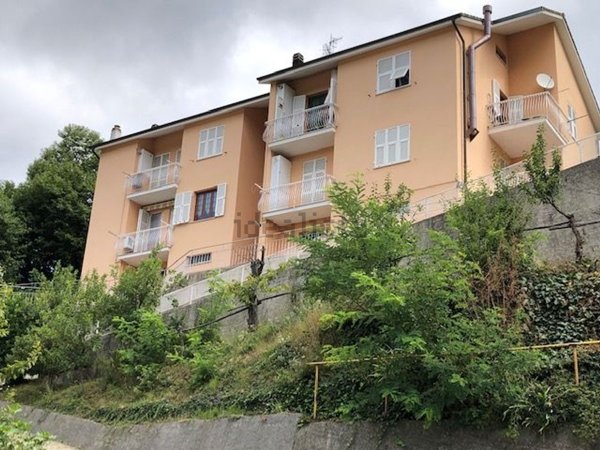 appartamento in vendita ad Altare