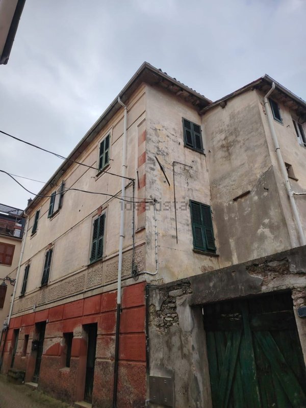 casa indipendente in vendita ad Altare