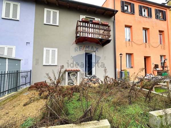 casa indipendente in vendita ad Altare