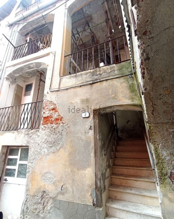 appartamento in vendita ad Altare