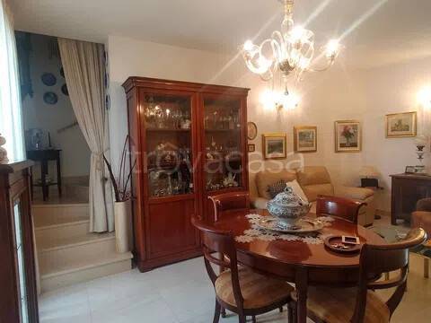 casa indipendente in vendita ad Altare