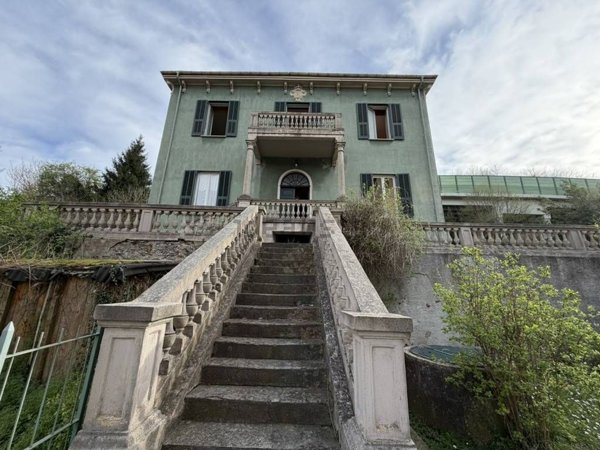 casa indipendente in vendita ad Altare